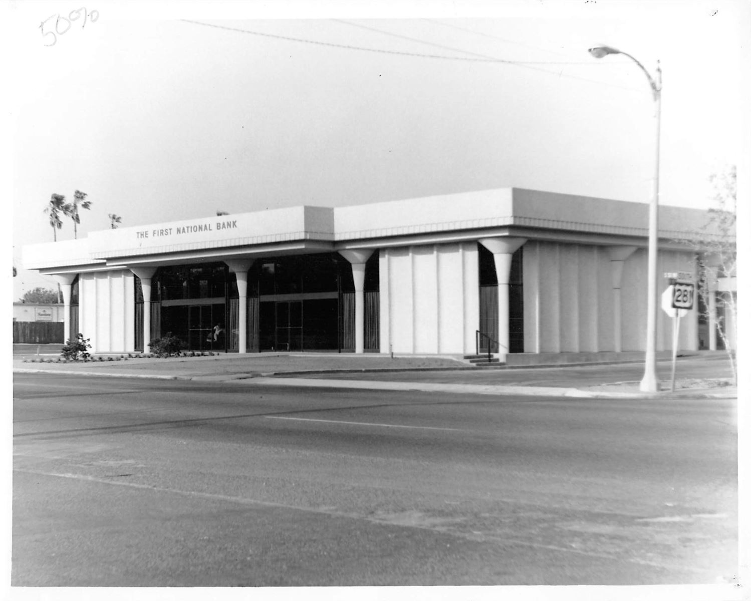 Falfurrias bank building